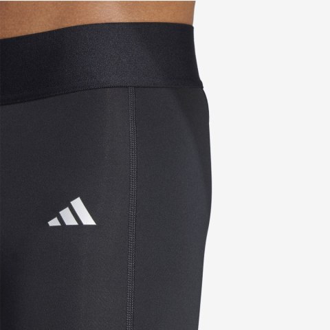 Spodenki adidas TechFit JP1477