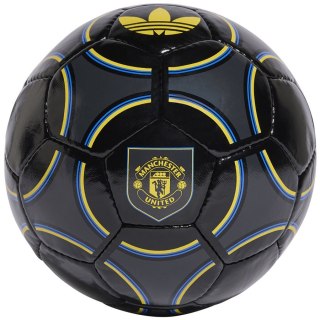 Piłka adidas Manchester United Club JP3059