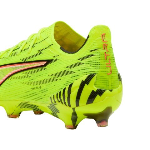 Buty piłkarskie Puma Ultra 6 Ultimate FG 108699 01