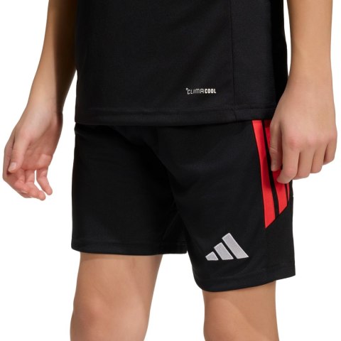 Spodenki dla dzieci adidas Tiro 26 League czarno-czerwone KA8814
