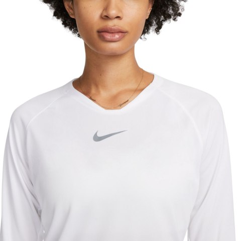 Koszulka damska Nike Dri-FIT Park First Layer biała AV2610 100