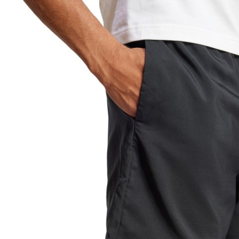 Spodenki męskie adidas Essentials Small Logo Chelsea czarne JF1117