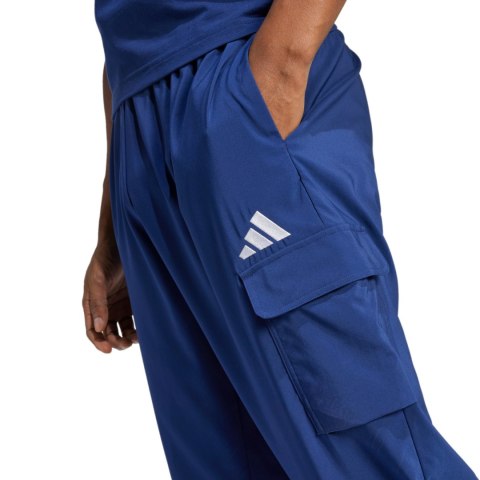 Spodnie męskie adidas Essentials Small Logo Cargo niebieskie JD1825