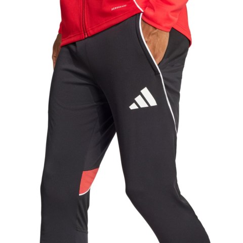 Spodnie męskie adidas Tiro 25 Competition Training czarno-czerwone JI6496