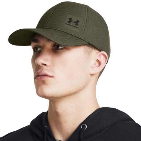 Czapka z daszkiem męska Under Armour Iso-chill Armourvent Strech Fit khaki 1383438 390