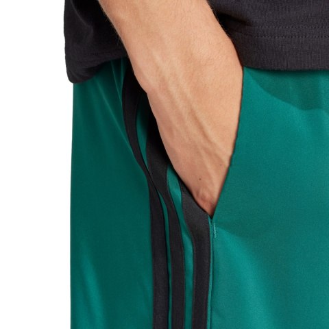 Spodenki męskie adidas Essentials 3-Stripes Chelsea zielone JW1910