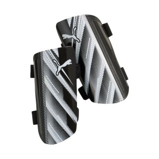 Ochraniacze piłkarskie Puma Attacanto Strap czarne 30996 01