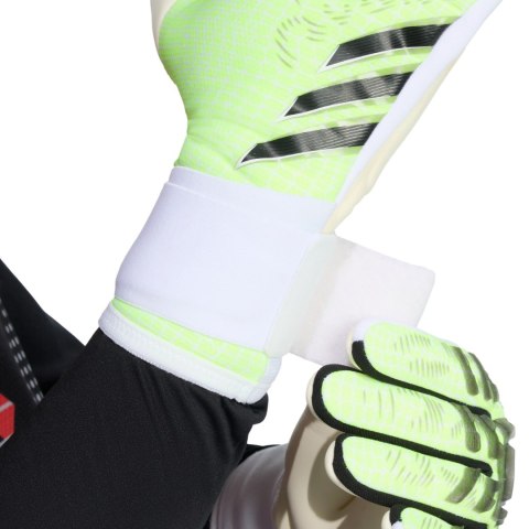 Rękawice bramkarskie adidas Predator Competition limonkowe JN5371