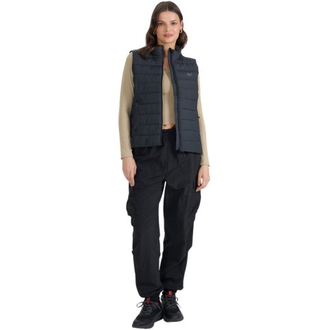 Kamizelka damska 4F F218 głęboka czerń 4FWAW25TVJAF218 20S