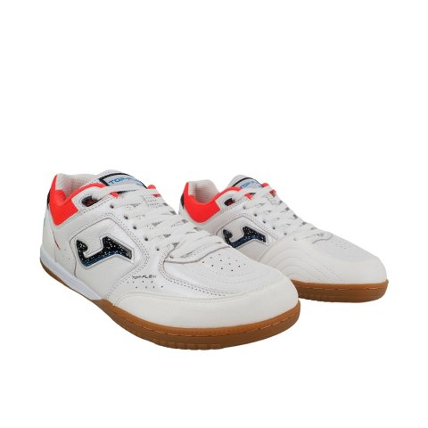 Buty piłkarskie Joma Top Flex Foot Shape 2502 Indoor białe FOTOPW2502IN