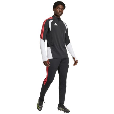 Spodnie męskie adidas Tiro 26 Competition czarno-czerwone KA5122