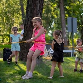 Lina animacyjna Poli 10 m czerwona Akson