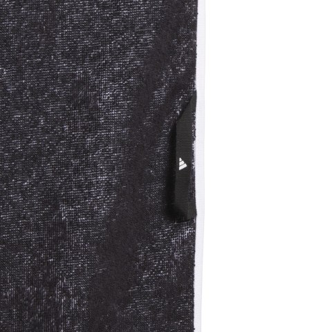 Ręcznik adidas Performance L biało-czarny KE7415