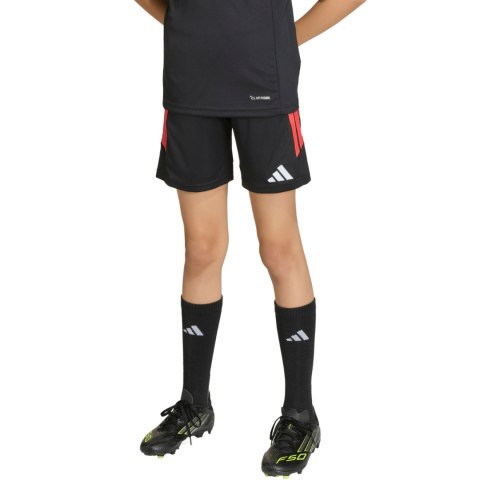 Spodenki dla dzieci adidas Tiro 26 League czarno-czerwone JY7148
