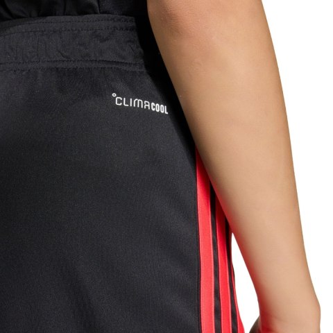 Spodenki dla dzieci adidas Tiro 26 League czarno-czerwone JY7148