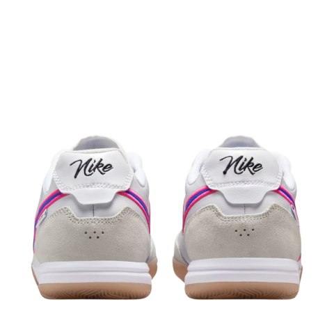 Buty piłkarskie Nike Tiempo Streetgato białe HQ7017 146