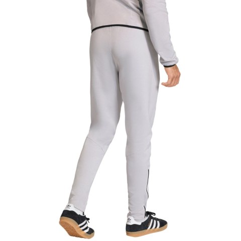 Spodnie męskie adidas Tiro 26 Travel Sweat jasnoszare KF6071