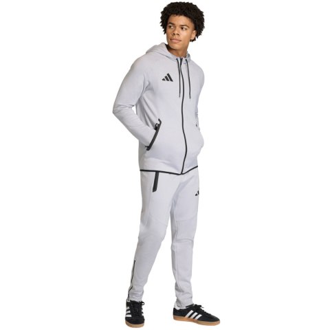 Spodnie męskie adidas Tiro 26 Travel Sweat jasnoszare KF6071