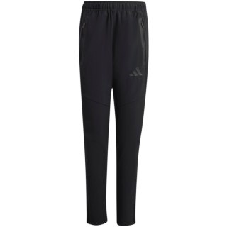 Spodnie dla dzieci adidas Tiro 26 Travel Woven czarne JM5556