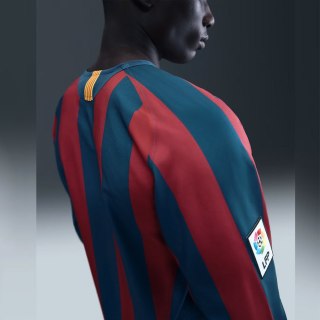 Koszulka Nike FC Barcelona Reissue 2005/06 HQ1461-471