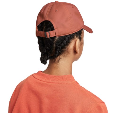 Nike Czapka z daszkiem dla dzieci Nike Club pomarańczowa FB5063 209