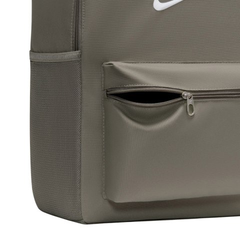 Nike Plecak Nike Heritage 2.0 oliwkowy IB4343 320