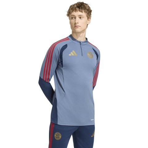 Adidas Bluza adidas FC Bayern DNA Training Top KF1037
