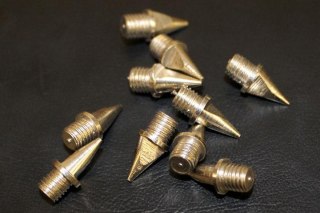 Maxwel Kolce do butów biegowych 9 mm 10 szt