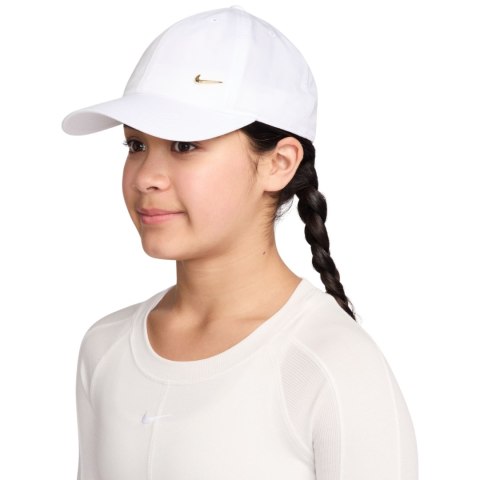 Nike Czapka z daszkiem dla dzieci Nike Dri-Fit Club biała FB5064 101