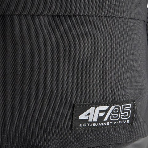 4F Plecak dla dzieci 4F U605 głęboka czerń 4FJWSS26ABACU605 20S