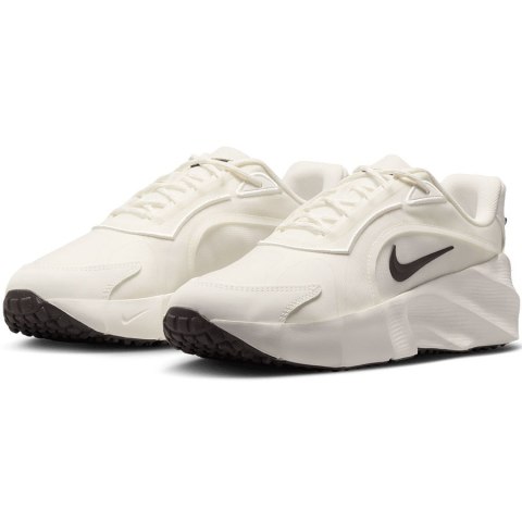 Nike Buty Nike Aura Edge HQ7025-105